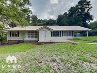 Building Photo - 69 Cash Dr