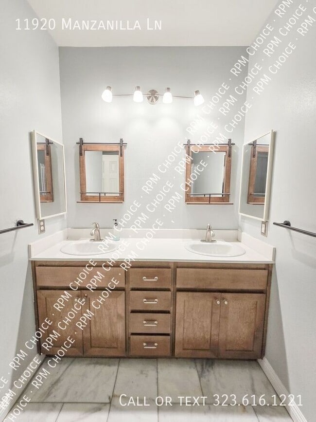 Building Photo - 11920 Manzanilla Ln