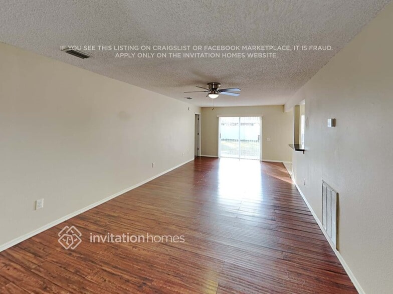 Building Photo - 12514 Dawn Vista Dr