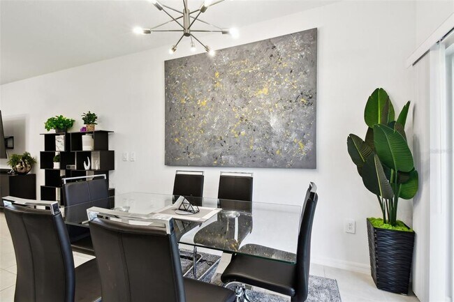 Building Photo - 2513 Sunray Venus Wy