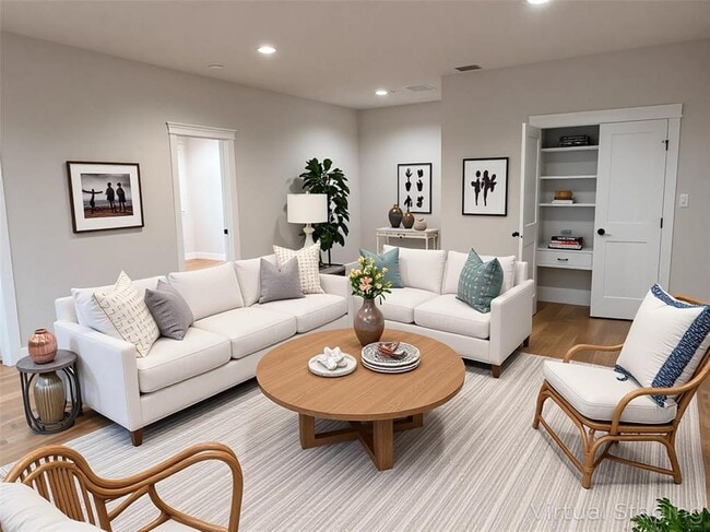 Building Photo - 410 Stagecoach Trail