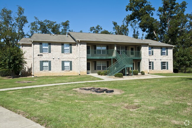 Building Photo - Pecan Chase