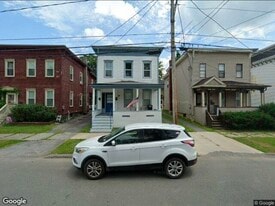 Building Photo - 112 S Melcher St