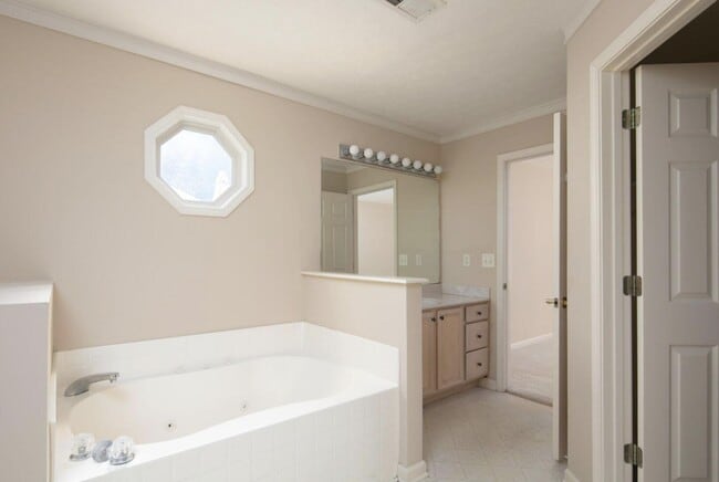 Building Photo - 2116 Allegheny Way