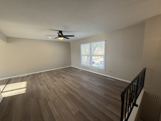 Building Photo - 1001 Caroline Terrace