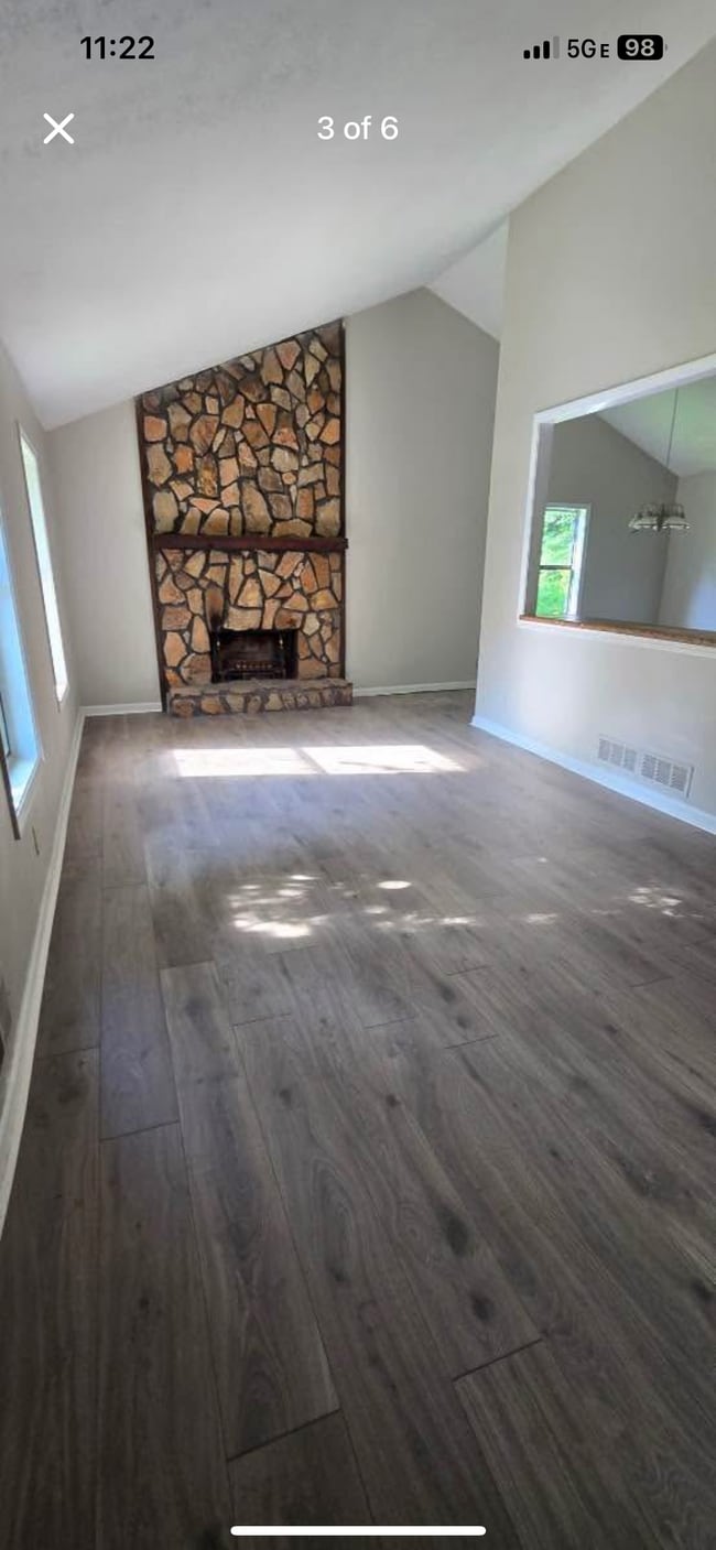 Building Photo - 3730 Silver Leaf Ct SW