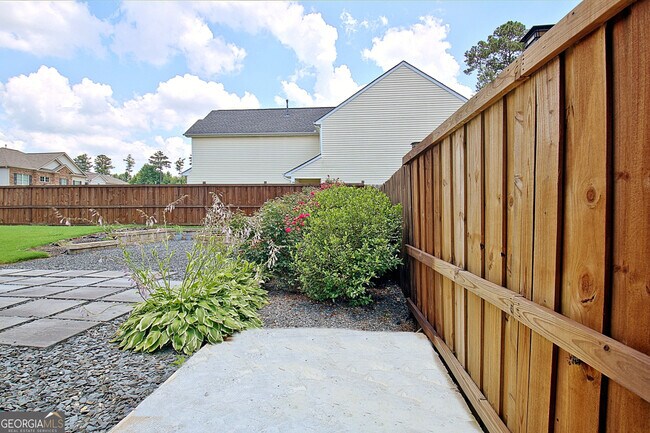 Building Photo - 8077 Rudder Cir
