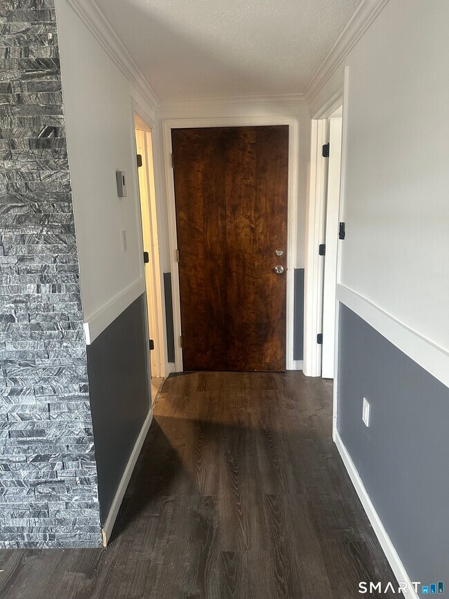 Building Photo - 20 Depot St