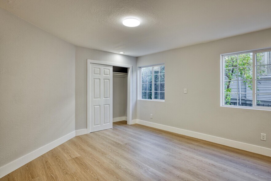 Building Photo - 2915 Filbert St