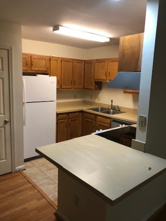 Building Photo - Great 3BR/2BA Townhouse in Mill Creek
