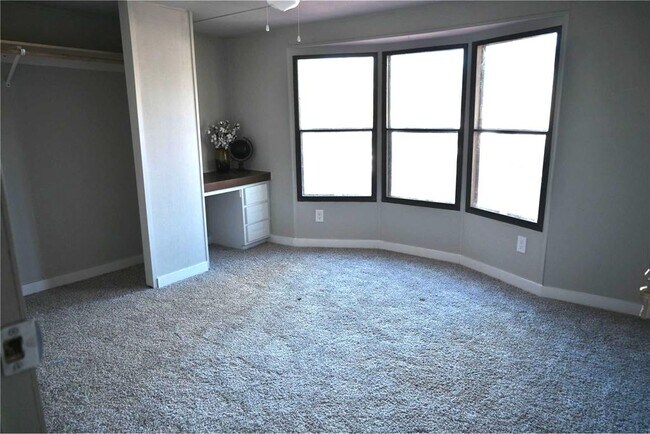 Building Photo - 13721 Brigadier Dr