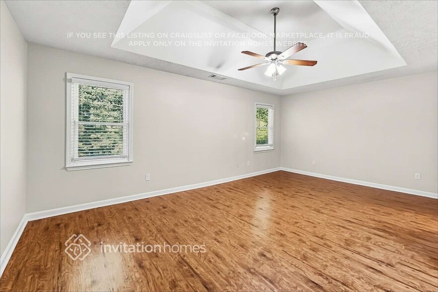 Building Photo - 730 Wilkes Dr