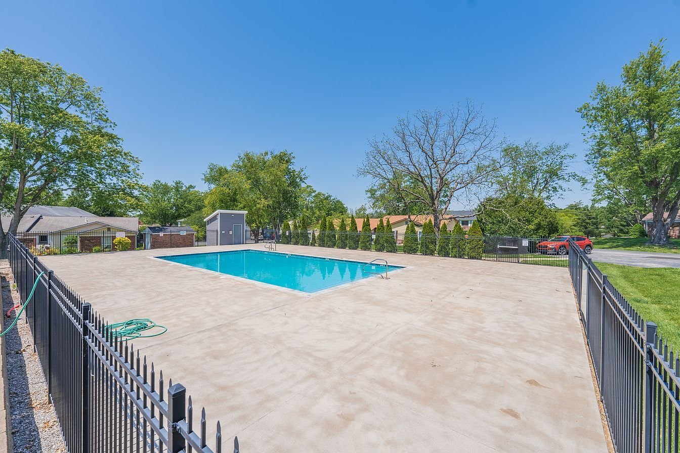 Building Photo - 3123 S Eden Dr