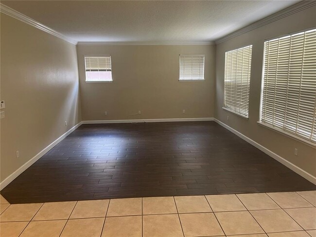 Building Photo - 7051 Bramlea Ln