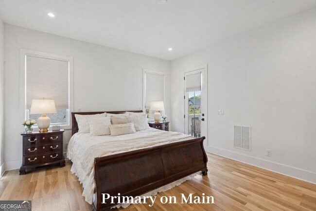 Building Photo - 1150 Blair Ln