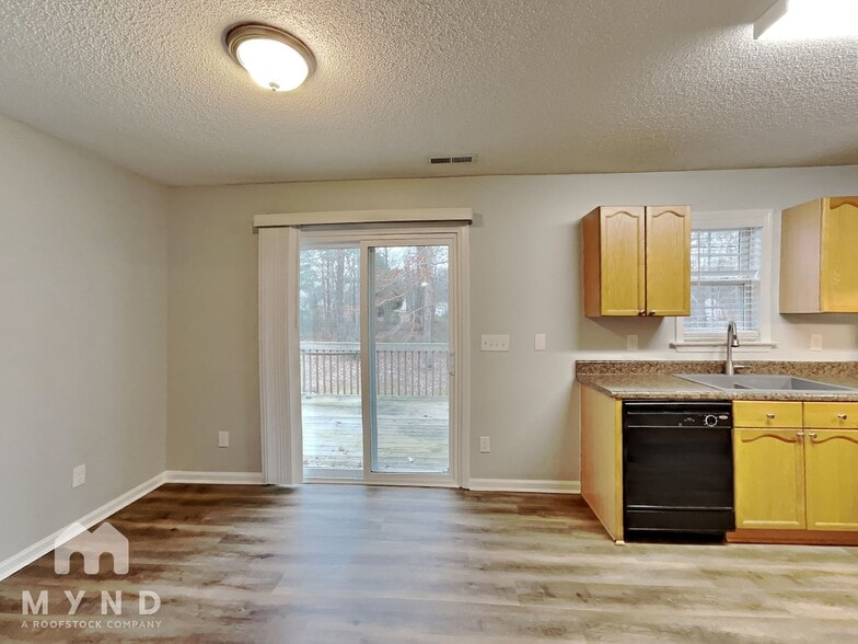 Building Photo - 255 Morgan Pkwy