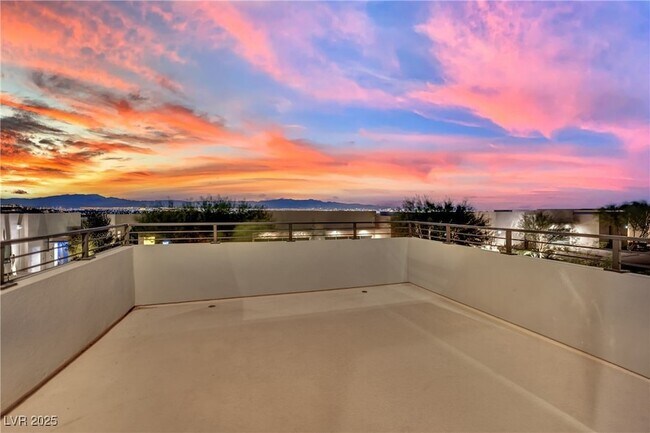 Building Photo - 378 Tranquil Peak Ct
