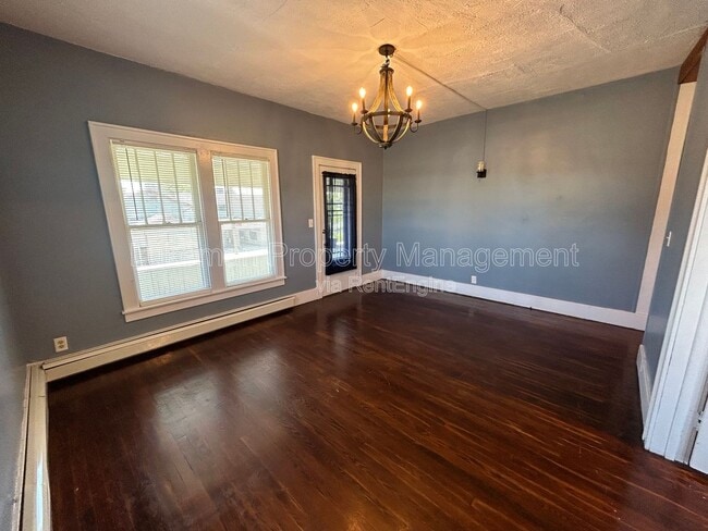 Building Photo - 428 S Westnedge Ave