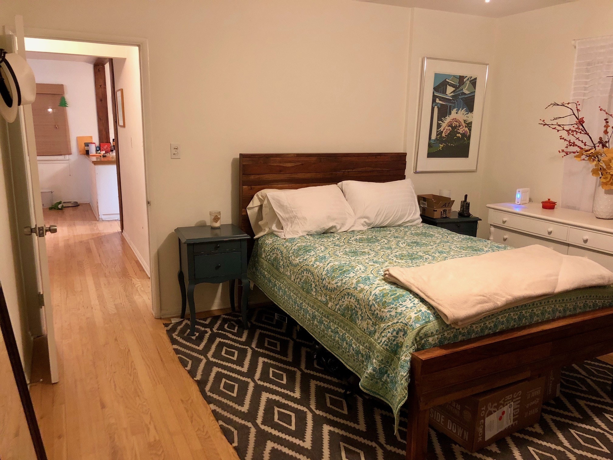 2nd bedroom - 1532 Yale St