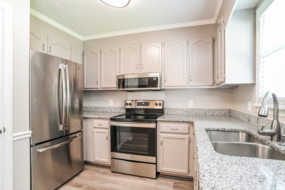 Building Photo - 4040 Coopersdale Rd