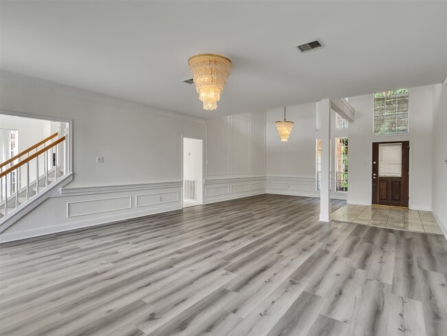 Building Photo - 1127 Gloria Ct