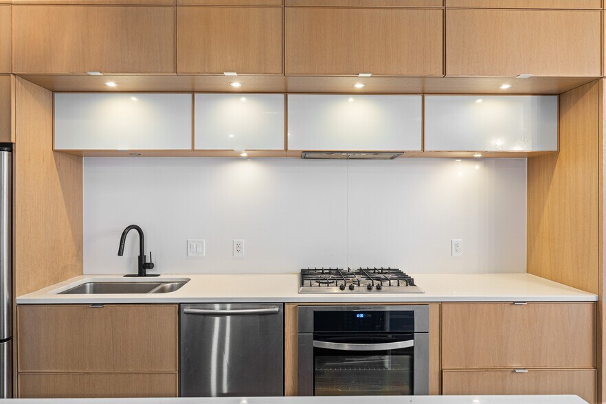 Building Photo - 1515 15th St NW