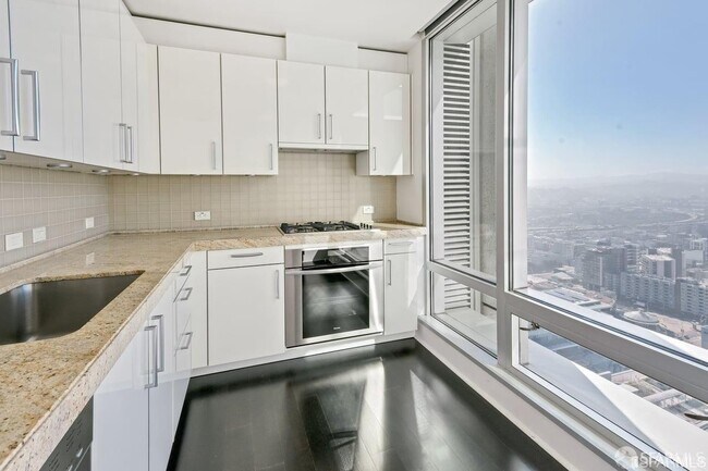 Building Photo - 188 Minna St