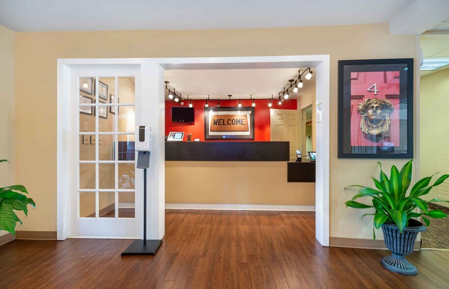 Building Photo - Furnished Studio-Philadelphia - Malvern - Swedesford Rd.