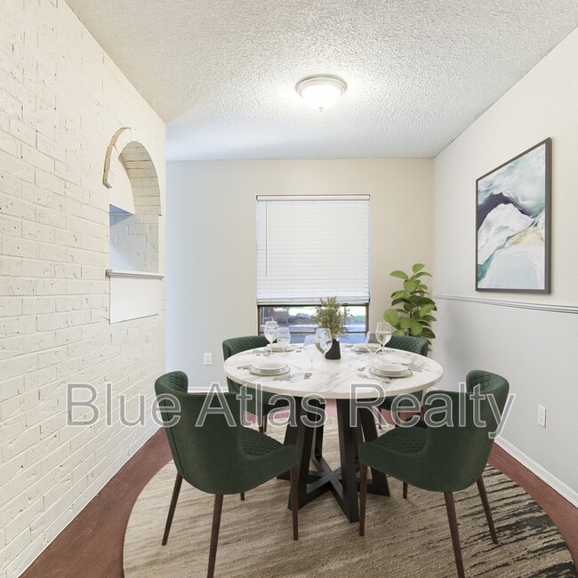 Building Photo - 1908 Nolen Ct