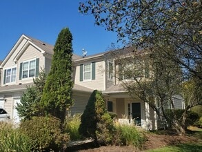 Building Photo - 1236 Brookdale Dr