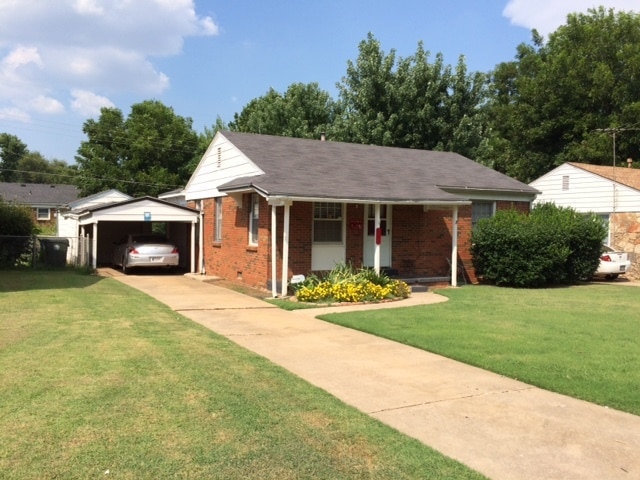 Primary Photo - 533 E Fairchild Dr