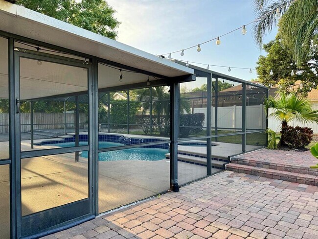 Building Photo - 8143 Chelsworth Dr