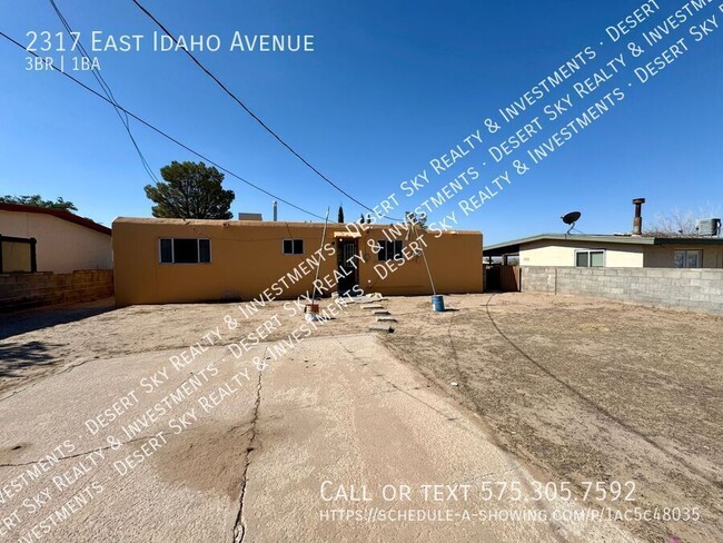 Building Photo - 2317 E Idaho Ave