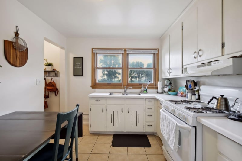 Building Photo - 2104-2106 E 58th St