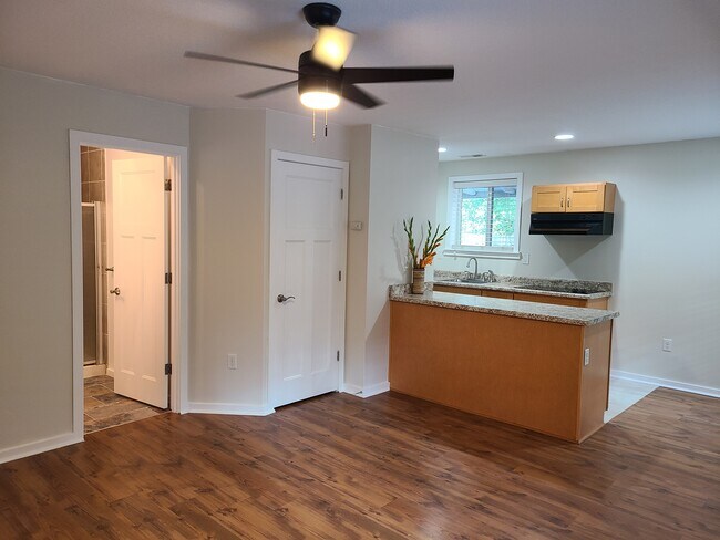 Building Photo - 6263 Childs Rd