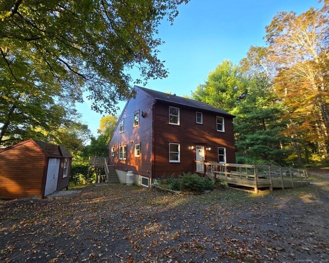 Primary Photo - 213 Weekeepeemee Rd