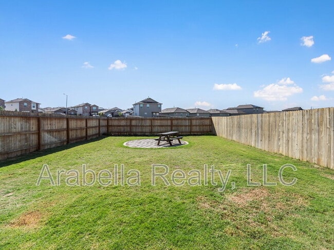 Building Photo - 6510 Vivaldi Isle