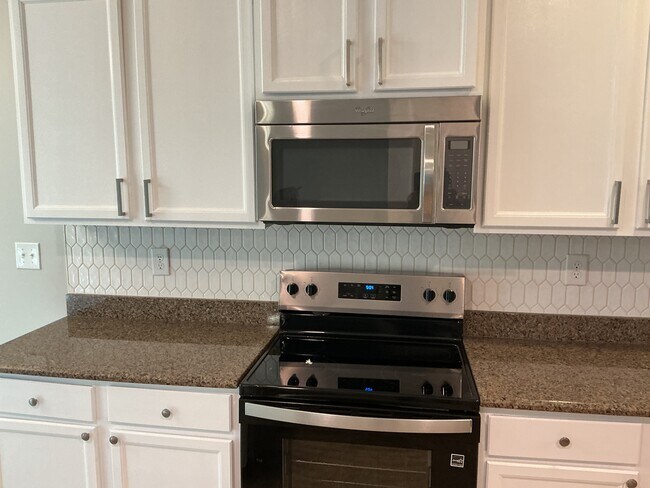 Building Photo - 5830 Langwell Rd