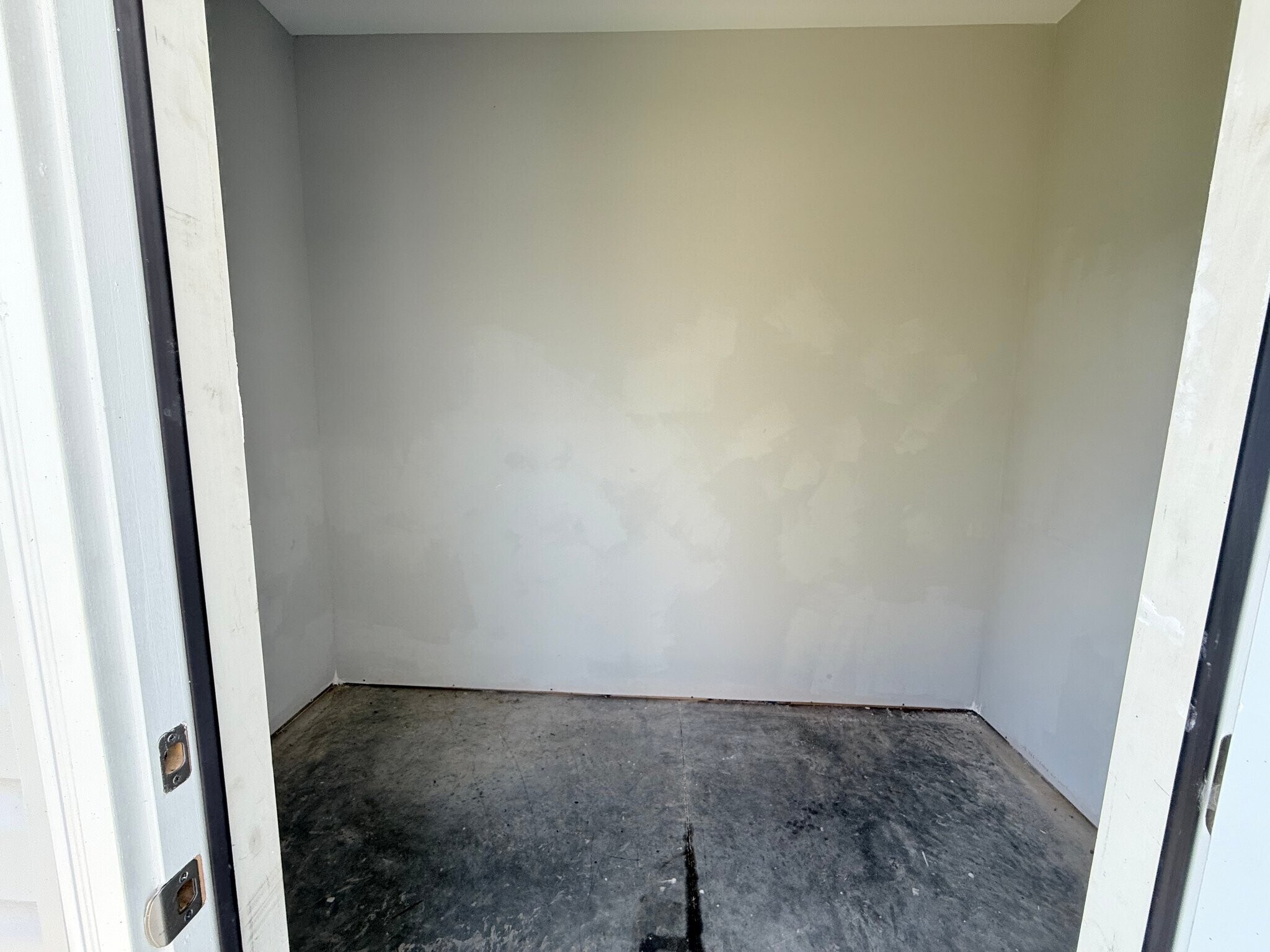 Building Photo - 3920 Dunbar Ave