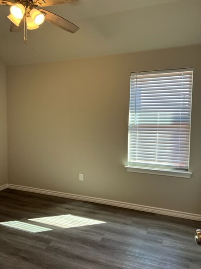 Building Photo - 2876 Melissa Ln