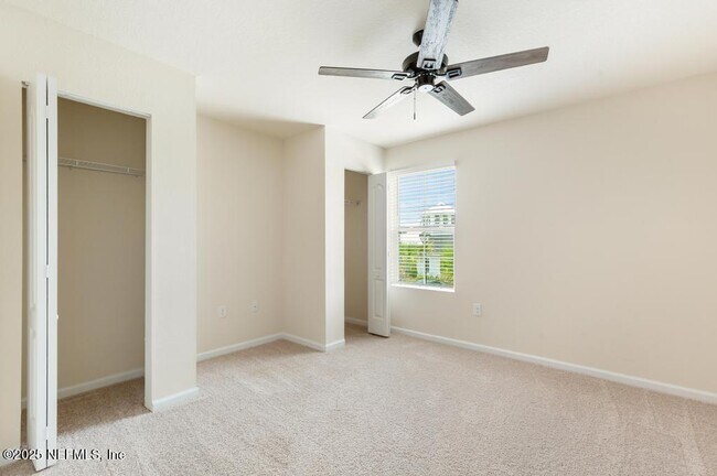 Building Photo - 170 Pasadena Dr