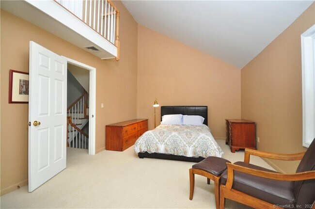 Building Photo - 93 Litchfield Ponds Dr