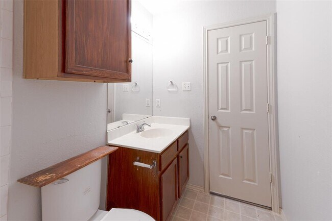 Building Photo - 15124 Katie's Corner Ln