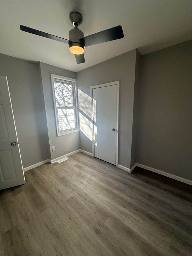 Building Photo - Newly renovated 2 bedroom. Section 8 approved