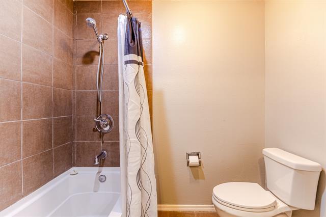 Building Photo - 3609 Palomino Dr
