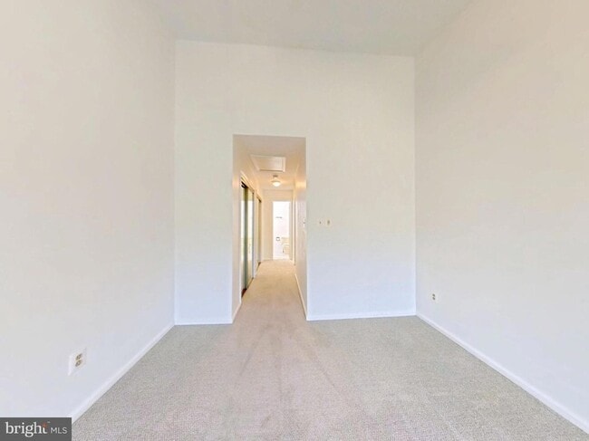 Building Photo - 10701 Kings Riding Way