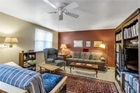 Building Photo - 666 W Ferry St