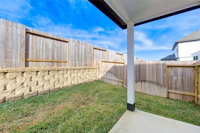 Building Photo - 13321 Burbot Dr