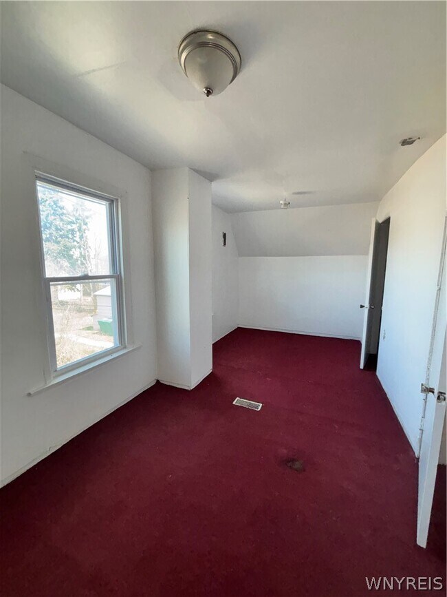 Building Photo - 1808 Whitney Ave