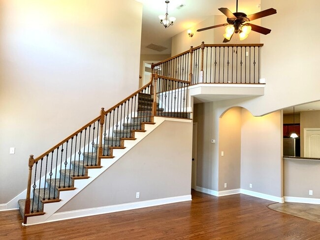 Building Photo - 3488 Sikorsky Ln